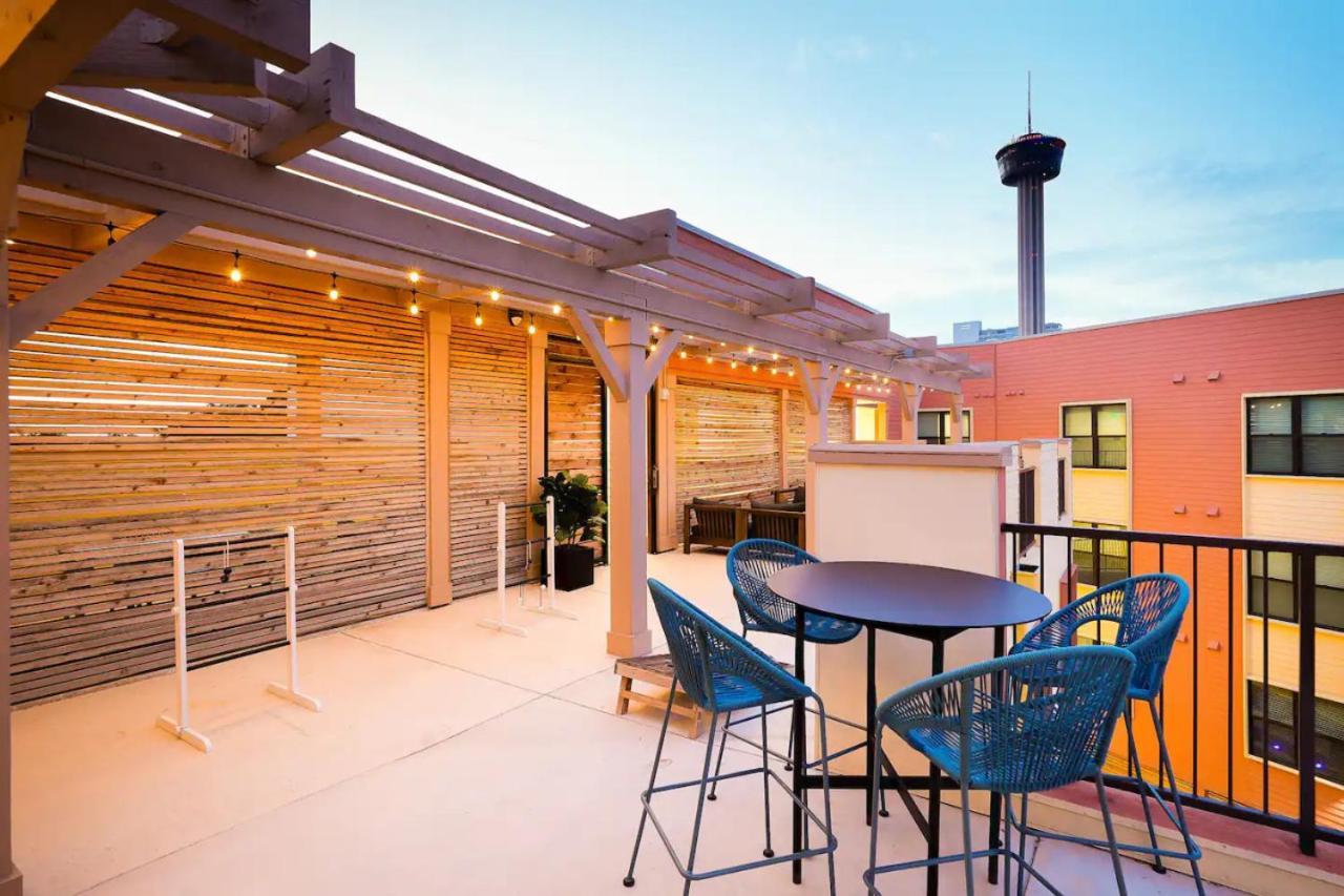 Stylish 2br W Pool,gym,prking-near Rvrwalk & Dome Apartment *